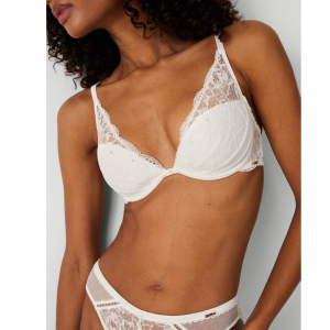 20% Off Selected Lingerie @ Marks and Spencer UK