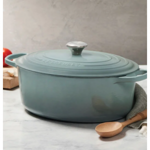 Le Creuset 8夸脱椭圆形珐琅铸铁锅 @ Le Creuset