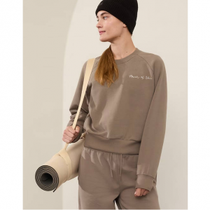 Athleta Logo 抓绒圆领套头衫