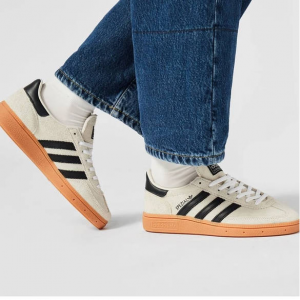 Size官網 adidas Originals Handball Spezial 女士運動板鞋8.2折熱賣 