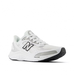 New Balance Fresh Foam Arishi v4 女士跑鞋