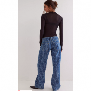 We The Free Tennessee 低腰印花男友风牛仔裤