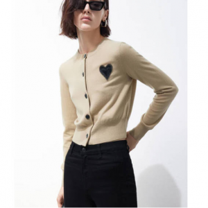 MO&Co. Heart Pattern 羊毛開衫