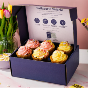 Patisserie Valerie 花开富贵纸杯蛋糕