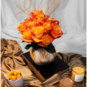 Yellow Luz Roses, 12 + Glass Vase