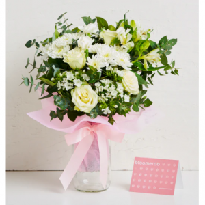 花束带玻璃罐+留言卡