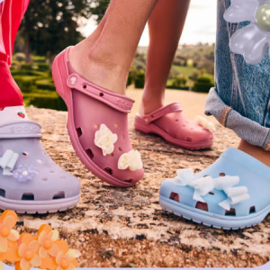 Crocs US - Up to 50% Off + Free Standard Shipping & $3 Singles & $8 Packs