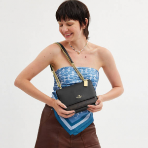 Extra 10% Off Coach Klare Crossbody Bag In Signature Canvas @ Coach Outlet AU