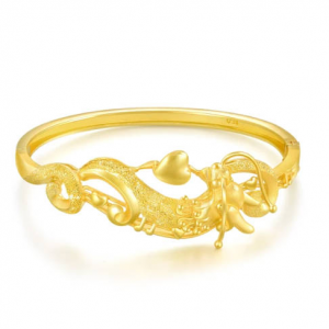 Chow Sang Sang Chinese Wedding Collection 999.9 Gold Dragon & Phoenix Bangle
