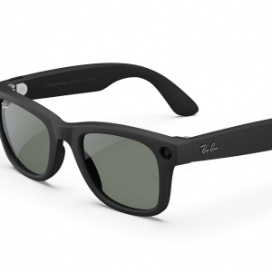Ray-Ban Meta glasses - Wayfarer for $379 @Meta