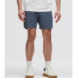 lululemon ABC WovenAir 7" 套穿短裤