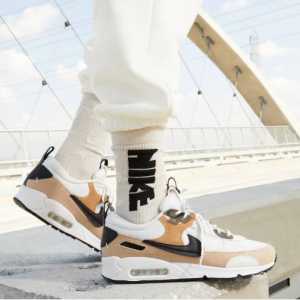 Nike 精选时尚潮流运动鞋服上新特惠  