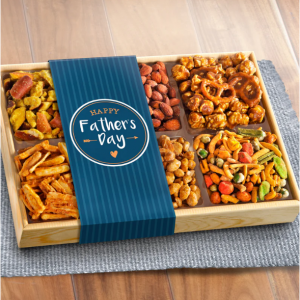Mrs. Fields 父亲节 Crunch'n Munch 零食和坚果什锦拼盘