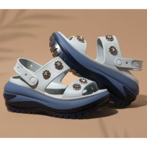 Crocs加拿大官网精选洞洞鞋凉鞋等低至5折+额外7折+免邮