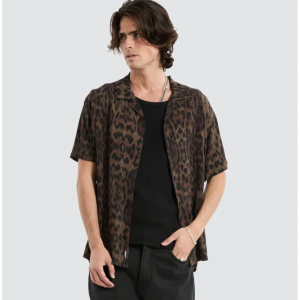 Kiss Chacey Spure Relaxed Resort 衬衫