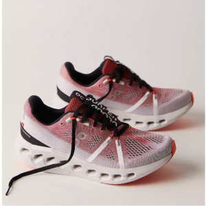 On Cloudsurfer 运动鞋