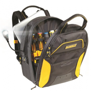 DEWALT 多功能工具背包 @ Amazon