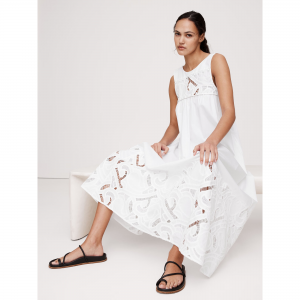 Up to 60% Off Sale Styles + Extra 20% Off @ Banana Republic