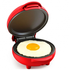 MyMini 550-Watt Red Pancake Griddle @ Walmart