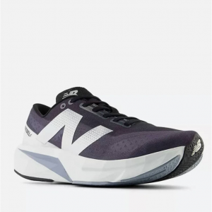 New Balance fuel cell rebel v4 男士运动鞋