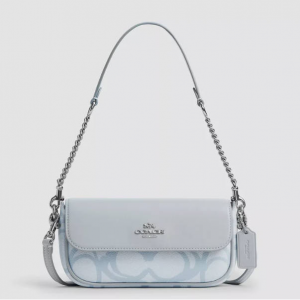 Coach Outlet hailey flap 单肩包