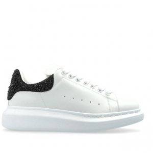 Alexander McQueen 小白鞋
