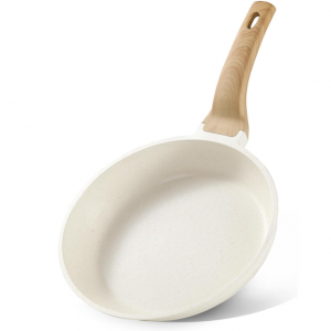 CAROTE 8'' 奶油白不粘煎鍋 @ Amazon