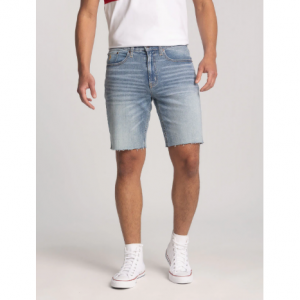 男士牛仔短裤5个口袋设计