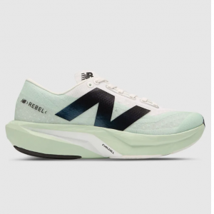 New Balance Fuelcell Rebel V4 女士运动鞋