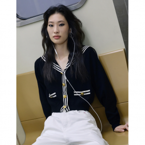 39% Off MO&Co. Women's Contrast Metal Button Knit Top