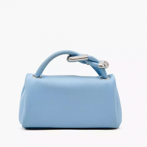 Marc Jacobs 缎面微型盒子包