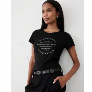 Banana Republic Timeless Logo T恤