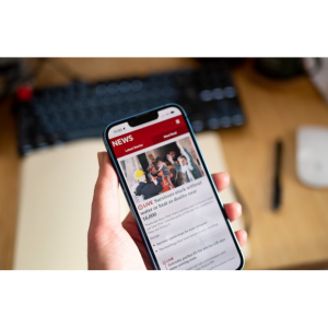 16个美国看新闻的网站App/电视台/媒体报刊推荐（部分有中文网）