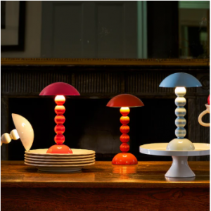 新品：可充电筒形 LED 灯，多色可选 @ Addison Ross