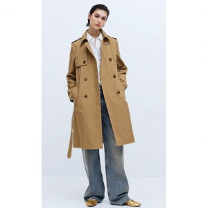 经典风衣配腰带