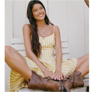 Urban Outfitters - Extra 40% Off Fashion Sale 