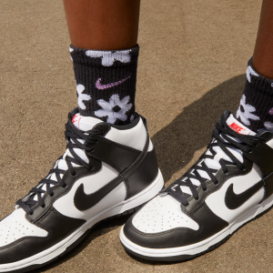 Nike美国官网 折扣区运动鞋服上新热卖 