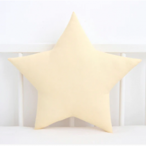 淡黄色星形枕头
