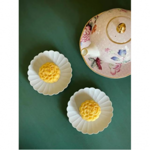 外婆家 奶黄流心月饼6个*63克 1 盒