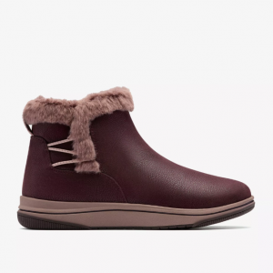 Clarks Women's Breeze Fur Merlot Ankle Boots