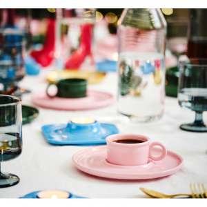 VINTERFINT  茶杯和茶碟，粉色，2盎司