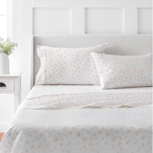 Martha Stewart 100% Cotton Queen Sheets Set - 4 Piece @ Amazon