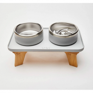 Trot Elevated Complete Set with Mat & Stand @ Trot Pets