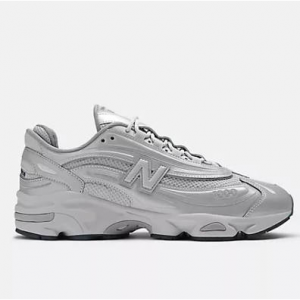 New Balance 1000 运动鞋