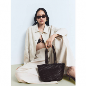 MANGO 中号编织皮革包