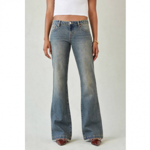 Pacsun Jade 低腰喇叭裤牛仔裤