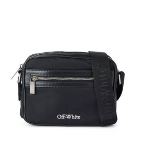 Off-White Core 尼龙相机包