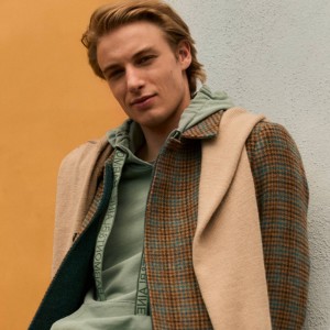 Celebrate Winter in Style: Harmont & Blaine