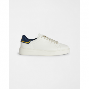 Basic leather sneakers