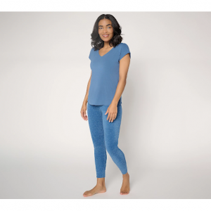 Barefoot Dreams Modal 双V领蝙蝠袖上衣和CCUL运动裤